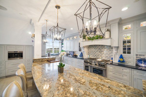 66 High Street Custom Kitchen